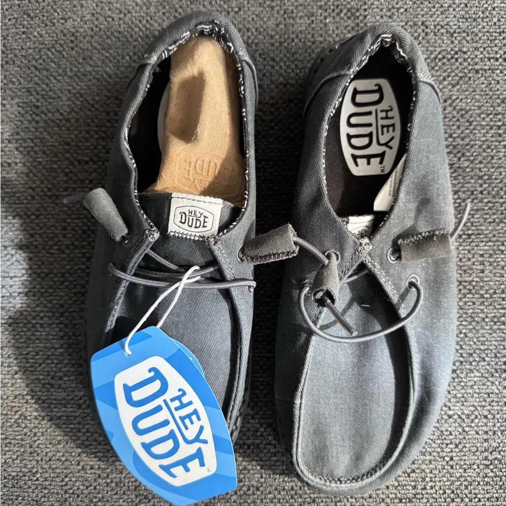 hey dudes brand new